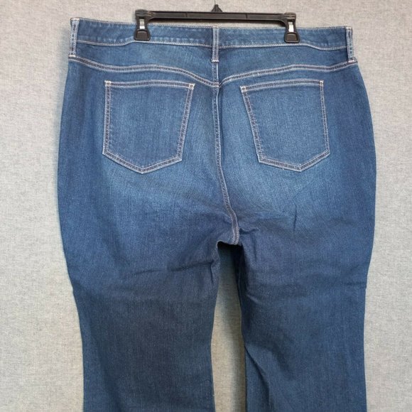 Torrid Vintage Stretch Mid-Rise Flare Jeans Size 22T Short Length - Picture 8 of 8